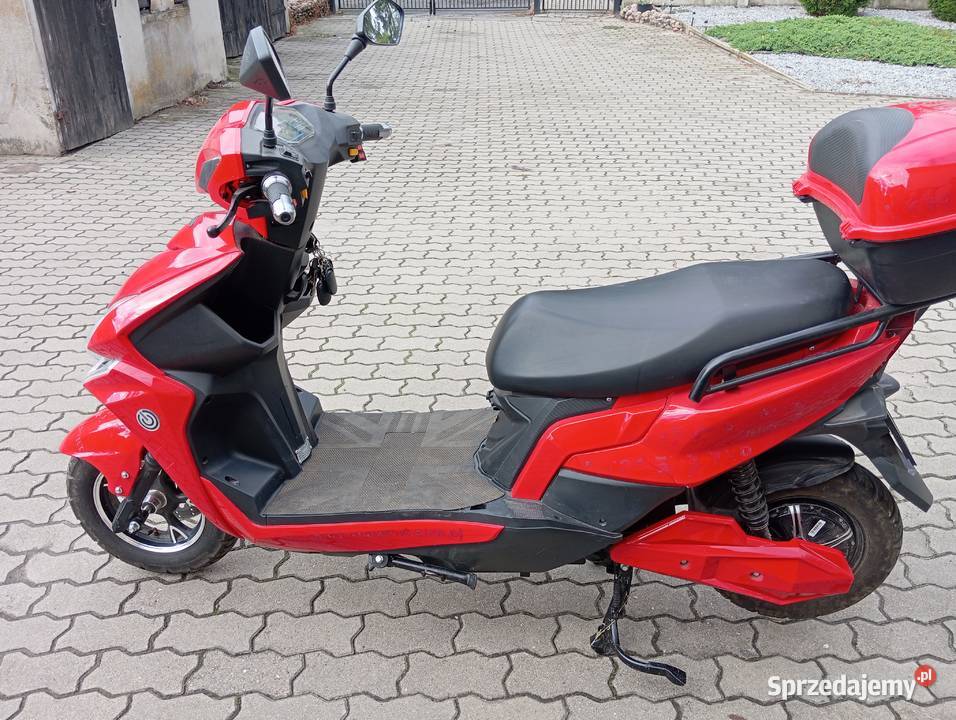 Skuter elektryczny z małym przebiegiem 1718km Rychtal