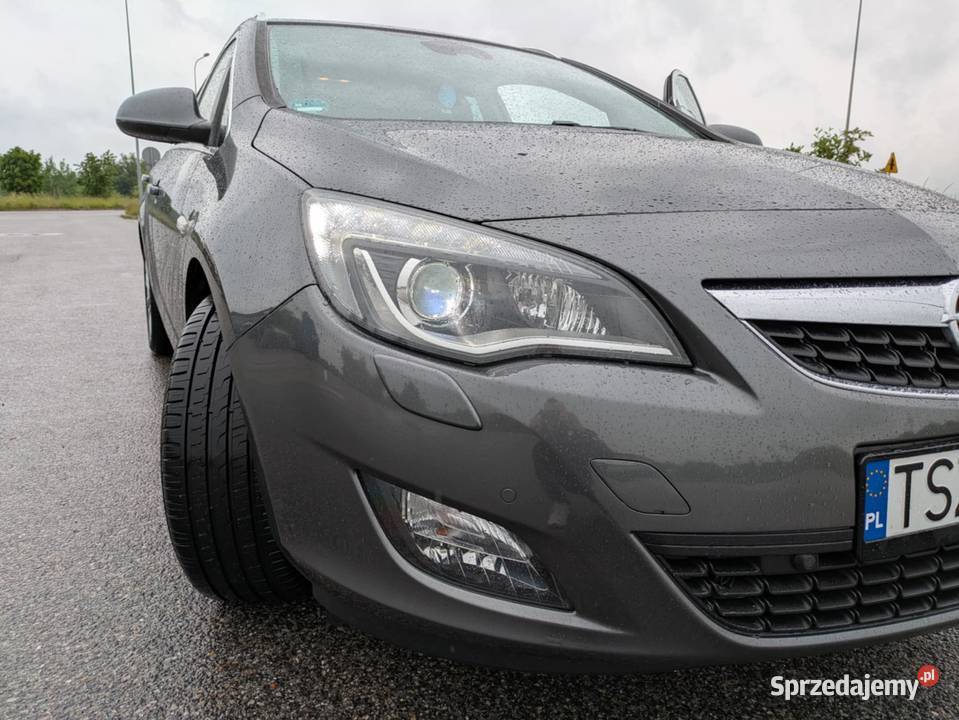 Opel Astra J 14 Turbo Sports Tourer full Staszów sprzedam