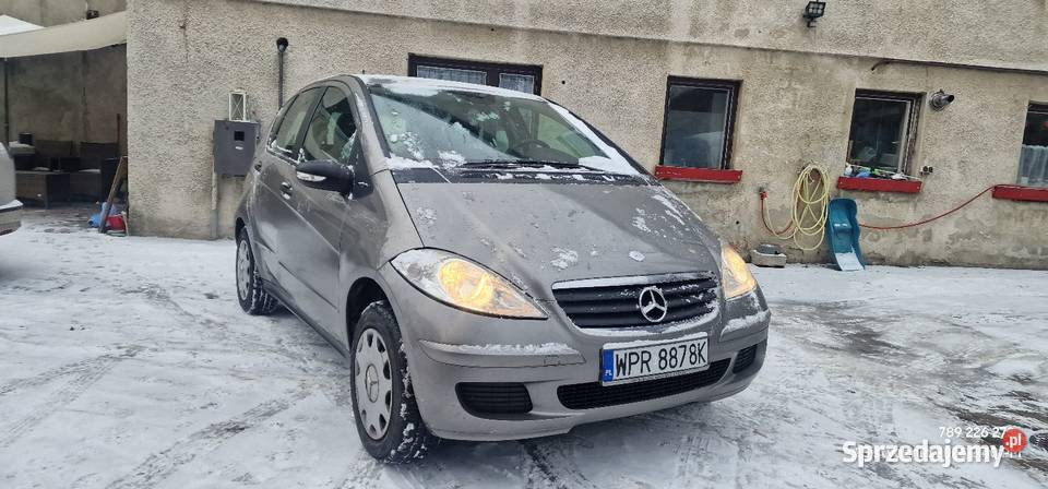 Mercedes a169 17 benz 2005 stan