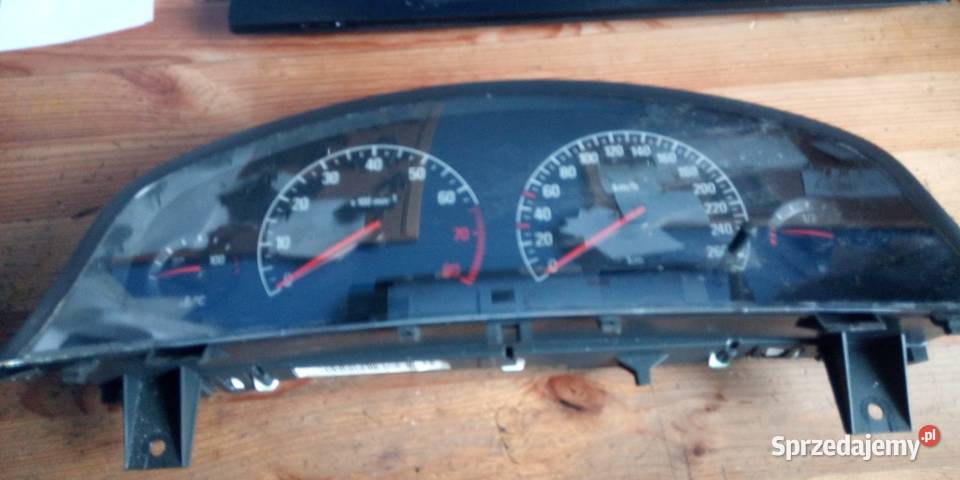 Licznik OPEL VECTRA c SIGNUM 13140886RF liczniki, zegary Margonin