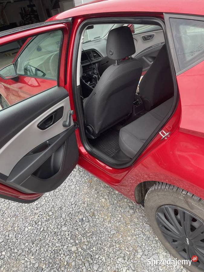SPRZEDAM SEAT LEON 2017r elektryczne szyby sprzedam