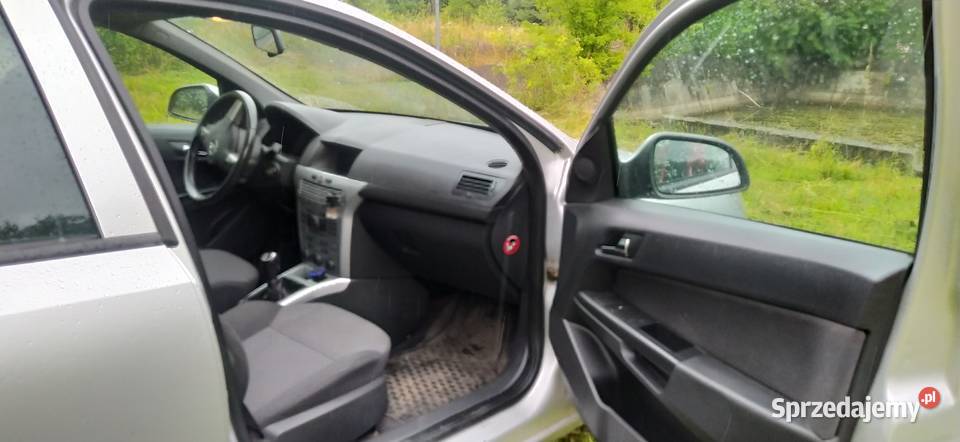 Opel Astra III H benzynaLPG 2010 sprzedam