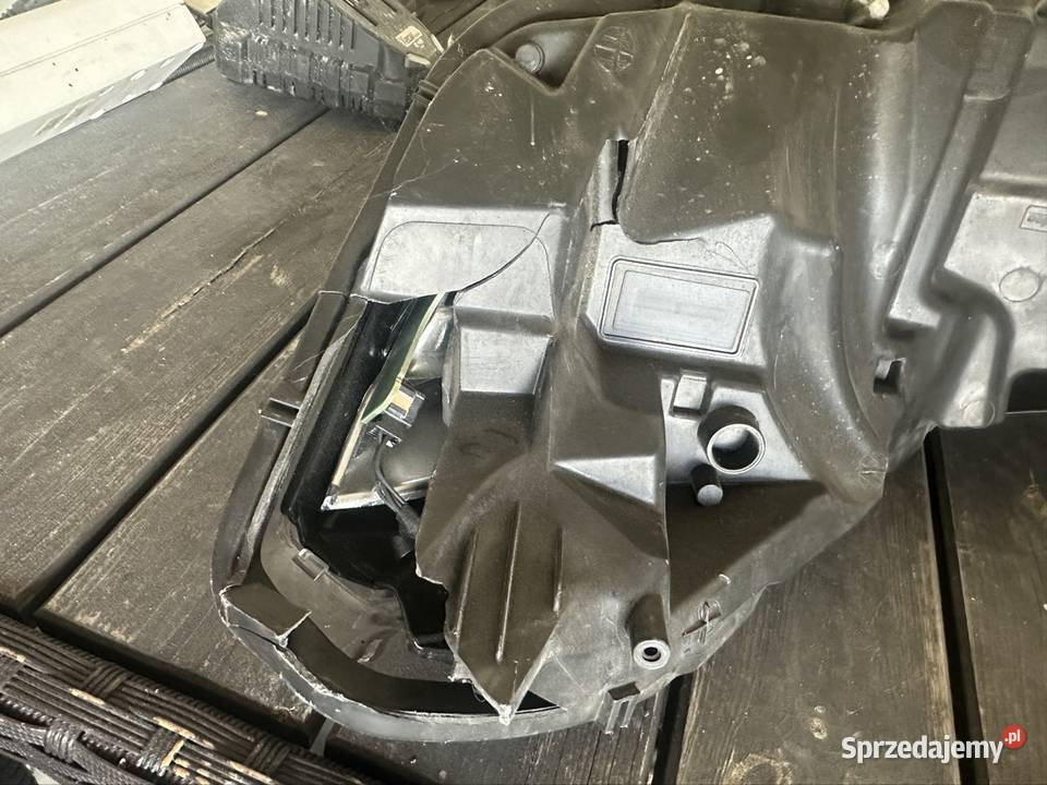 89908677 9807241680 Uszkodzona lampa peugeot 508 Będzin