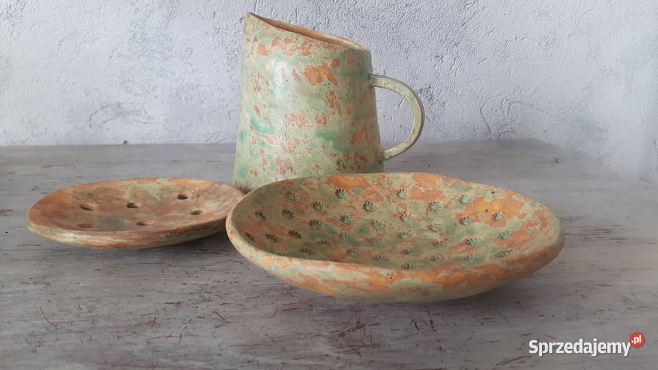 Zestaw naczyń ceramicznych ręcznie wykonanych mazowieckie