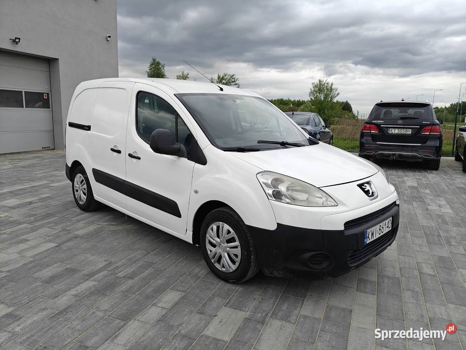 Peugeot partner 16hdi 3 osobowy hak holowniczy Tarnów