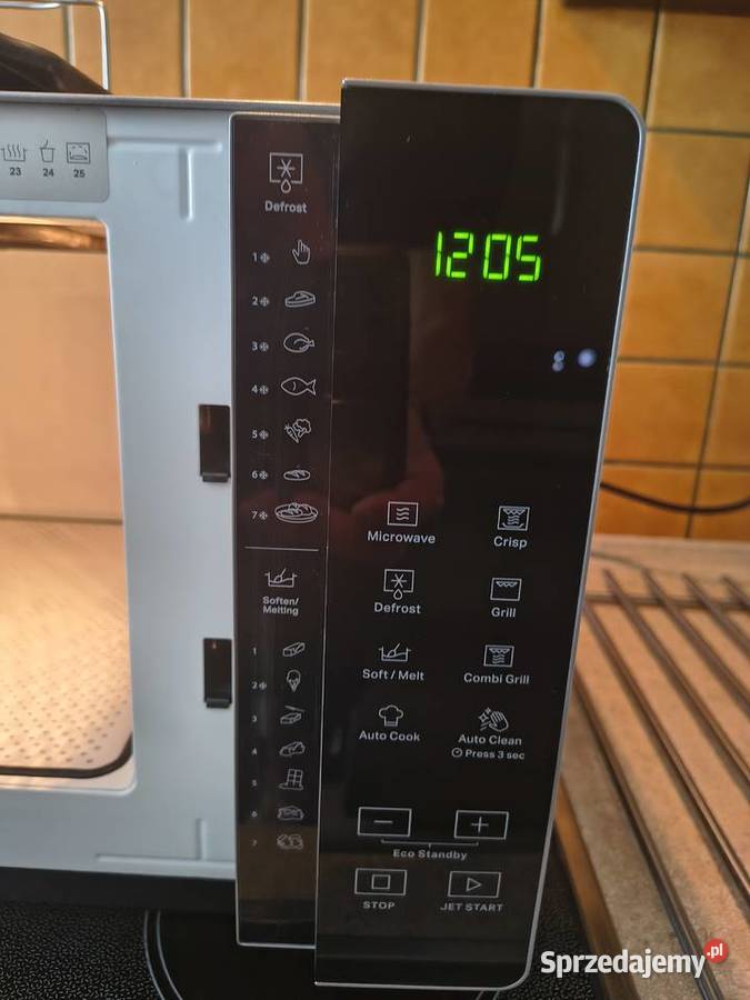 Kuchenka mikrofalowa z grilem i funkcją crisp lubelskie