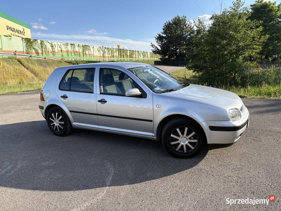 Volkswagen Golf IV 16 16V 105 KLIMATRONIC światła przeciwmgielne Tomaszów Mazowiecki