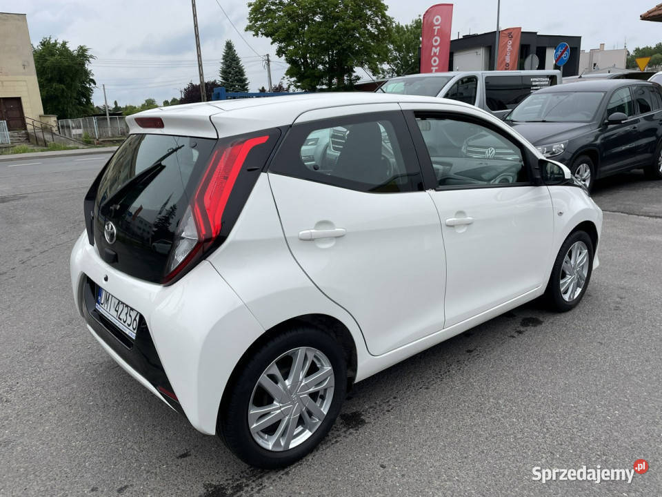Toyota Aygo Toyota Aygo 10 VVTi JBL Edition światła do jazdy dziennej Syców