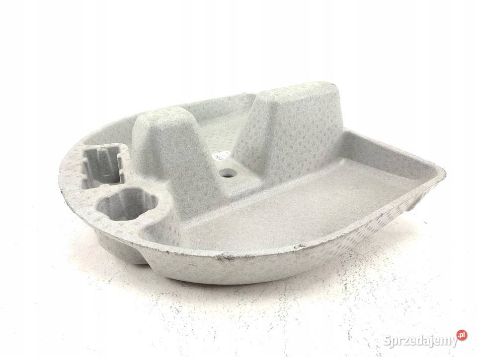 WYPEŁNIENIE STYROPIAN BAGAŻNIKA DACIA DUSTER I