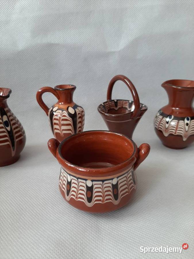 Kolekcjonerskie wazoniki miniaturki z ceramiki z Porcelana i szkło kujawsko-pomorskie Inowrocław