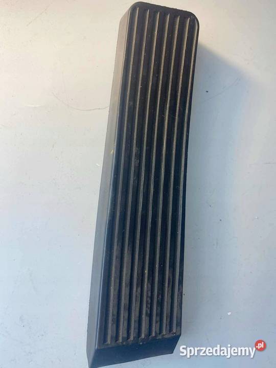 MercedesBenz W123 Guma nakładka pedału gazu Pozostałe dolnośląskie Łagiewniki sprzedam