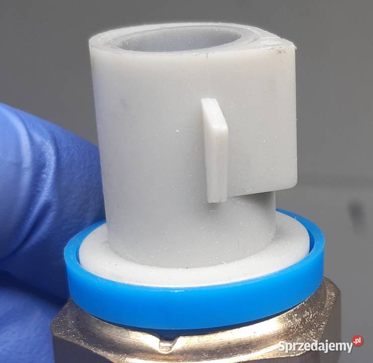 WŁĄCZNIK WENTYLATORA CHŁODNICY FORD ESCORT V VI osobowe Mielęcin