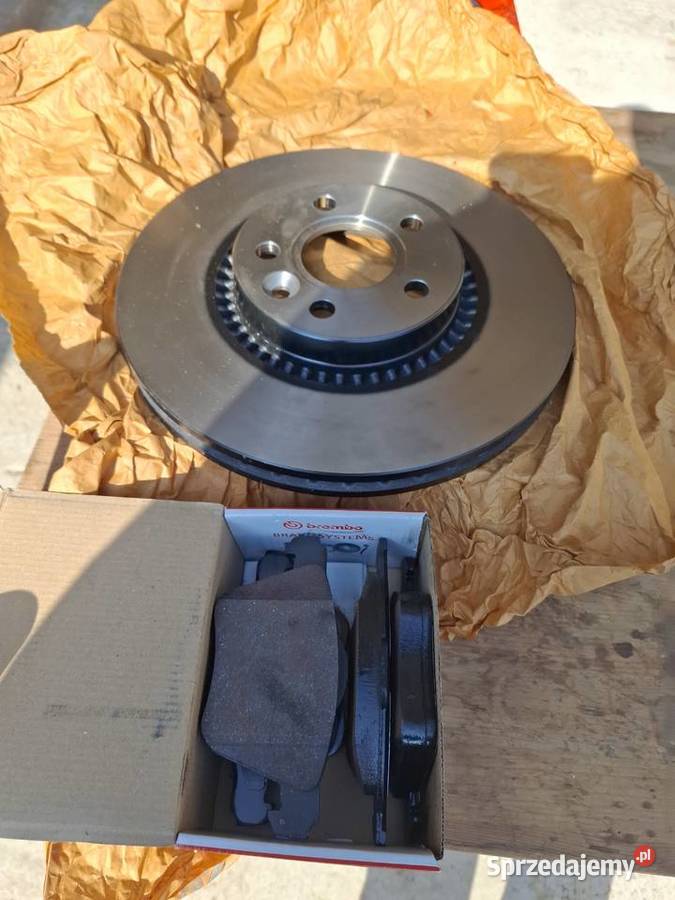Sprzedam nowe tarcze hamulcowe TRW z klockami Części samochodowe Stężyca