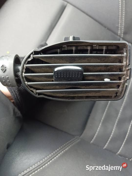 Kratka nawiewu prawa Mercedes A klasa W168