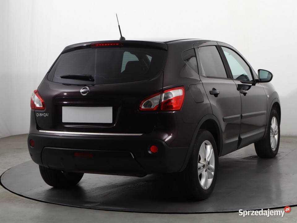 Nissan Qashqai 16 manualna