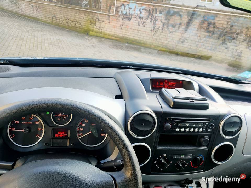 Peugeot Partner 12 Benzyna 115 2018r do przewozu