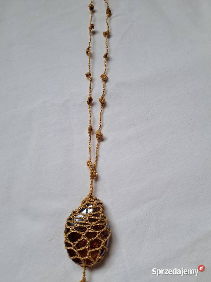 Naszyjnik handmade z trzema kamieniami Brzesko