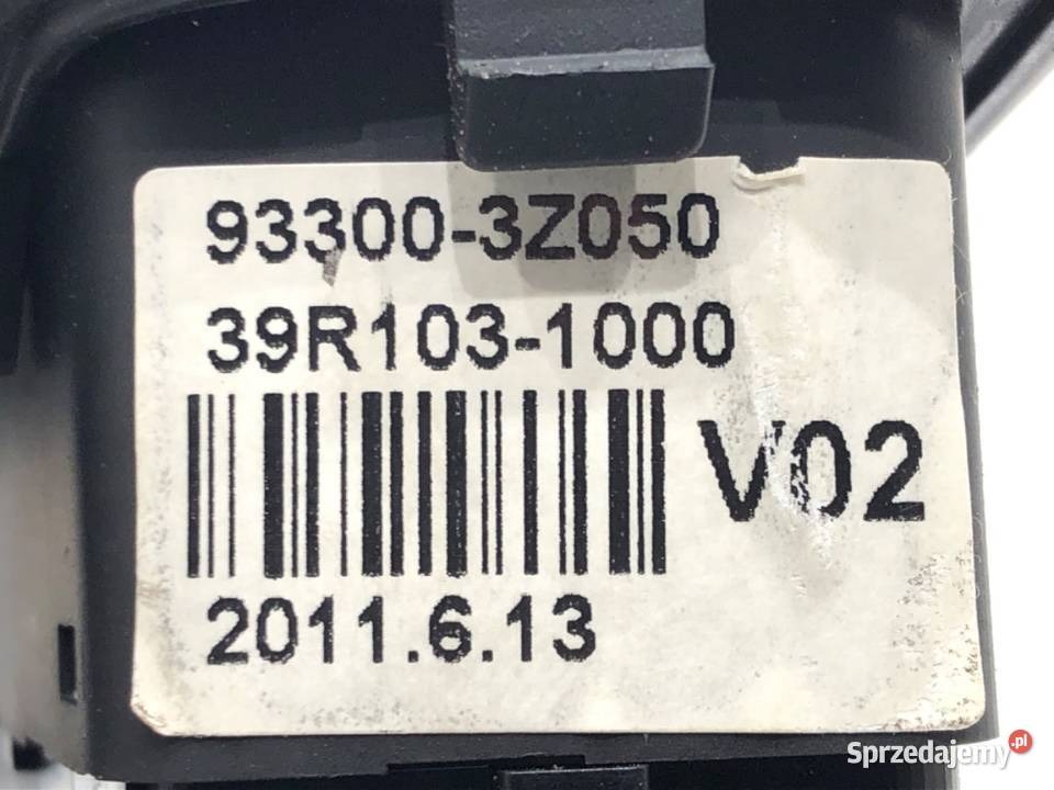 WŁĄCZNIK ŚWIATEŁ HYUNDAI i40 933003Z050 PRZYCISK osobowe