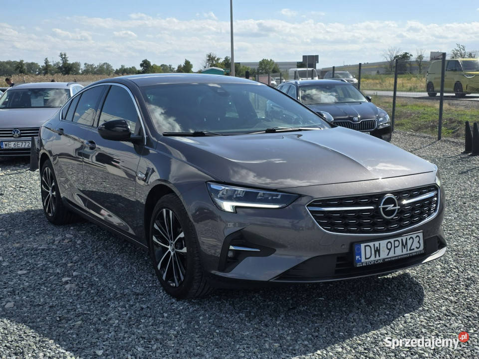 Opel Insignia 20 ECOTEC 174 2022r 110 Lane światła do jazdy dziennej Wojkowice sprzedam