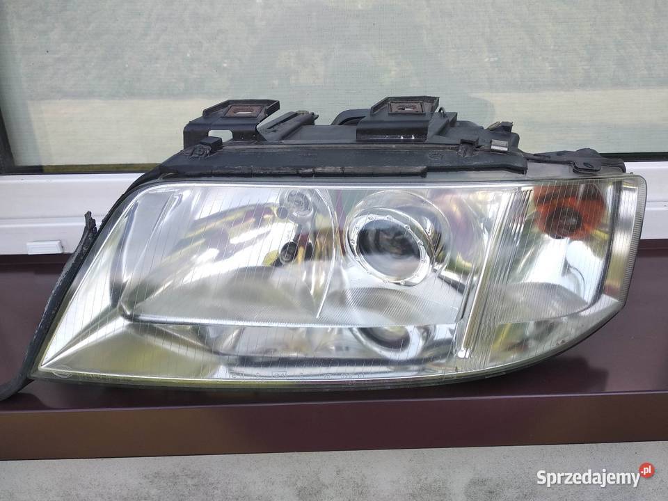 Audi A6 C5 lampy przednie reflektory prawy lewy Lampy przednie Sieradz