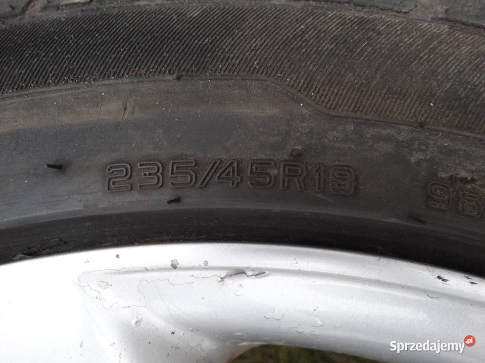 AUDI A4 B8 A5 Q5 S5 A6 A8 A3 KOŁA FELGI 18 Łosieniec