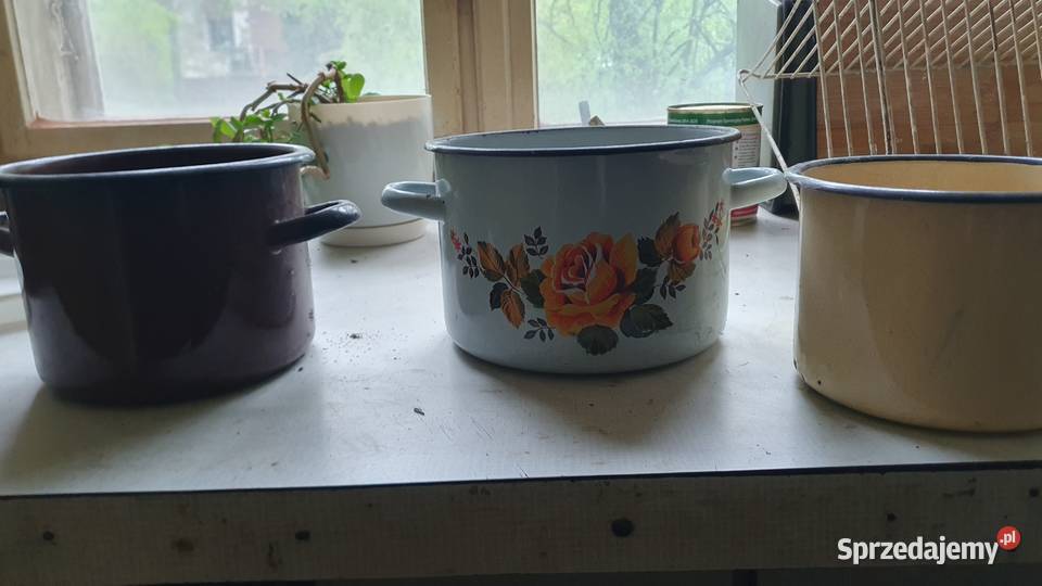 Garnki stare rondle emaliowane z sygnaturami PRL Warszawa sprzedam