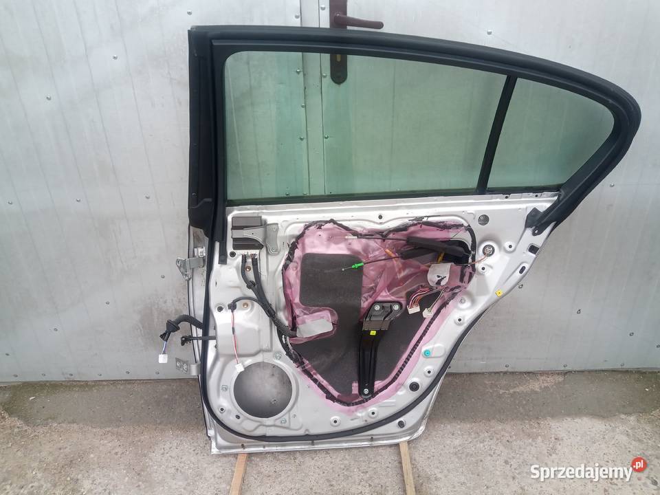 Drzwi tylne prawe Lexus GS 200508 MK3 III Suwałki