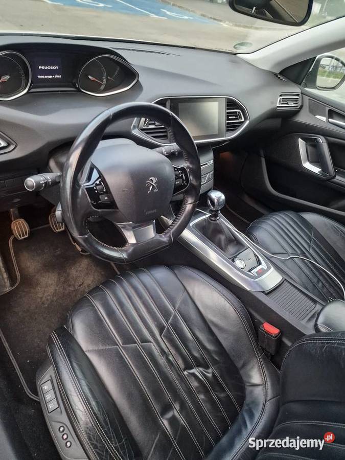 Peugeot 308 T9 Rok produkcji 2013 Pilzno
