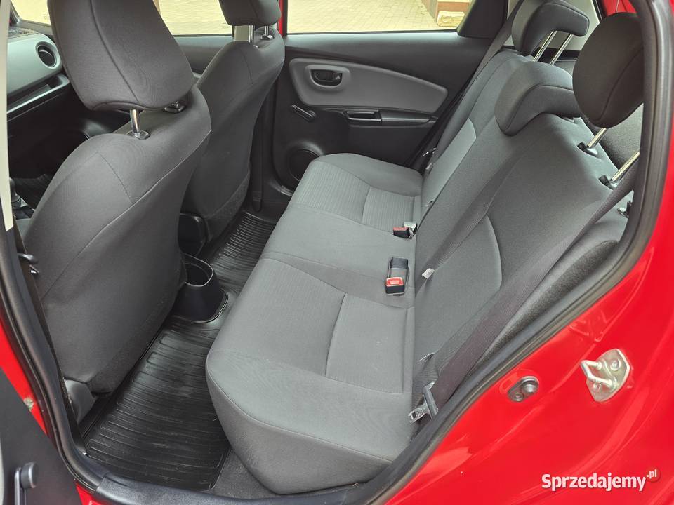 Toyota Yaris 10 VVTi Active bezwypadkowy bardo Karczew