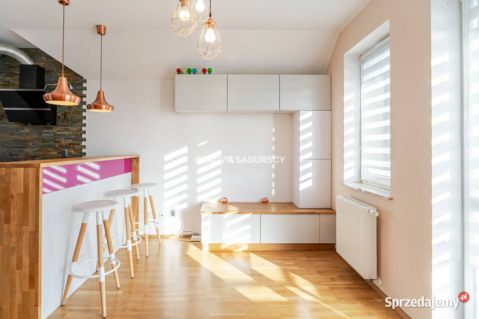 sprzedaży mieszkania Kraków Macieja Dębskiego