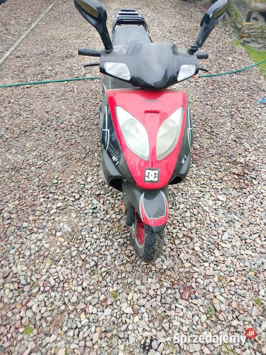Ładny skuter skuter Drwinia