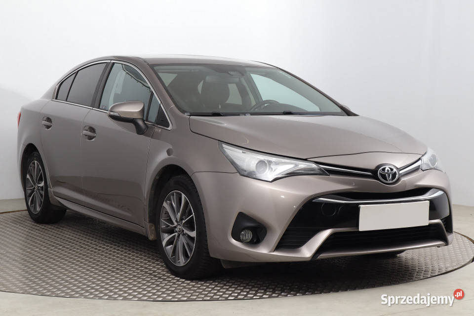 Toyota Avensis 1.8 Valvematic