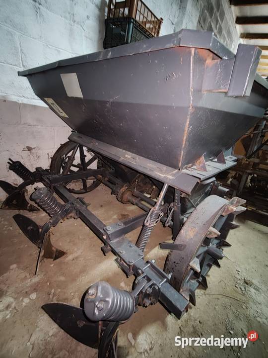 Sadzarka do ziemniaków s211 Wichrowice