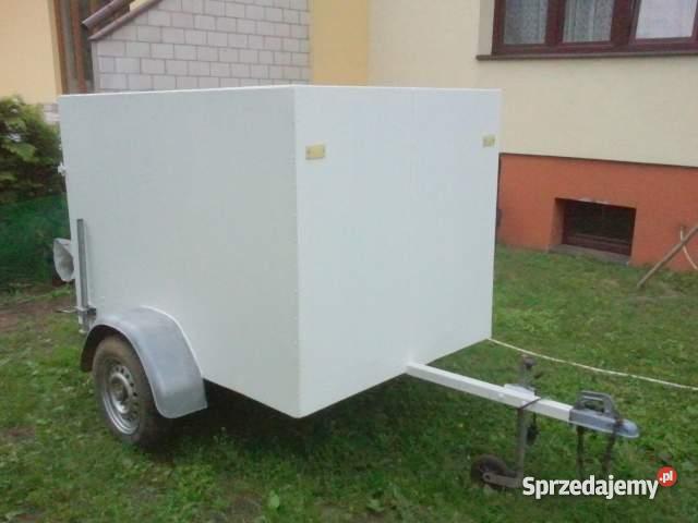 Przyczepa skrzyniowa blaszana zamykana Karczew