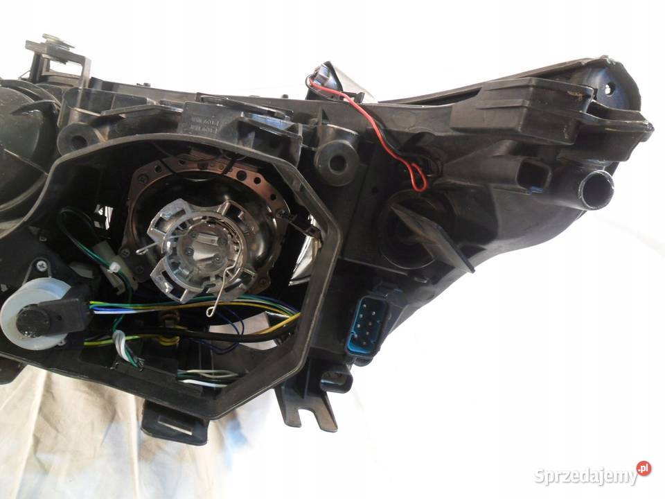 BMW E60 E61 Reflektor prawy przedni lampa prawa osobowe Nowy Tomyśl