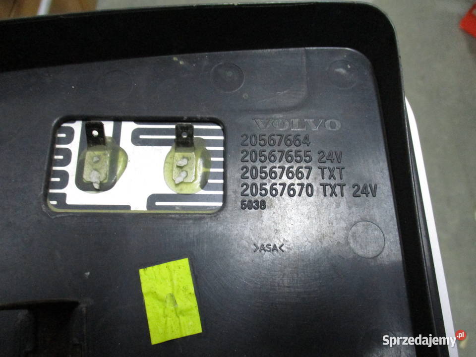 Szkło lusterka zewnętrznego Volvo 20567670