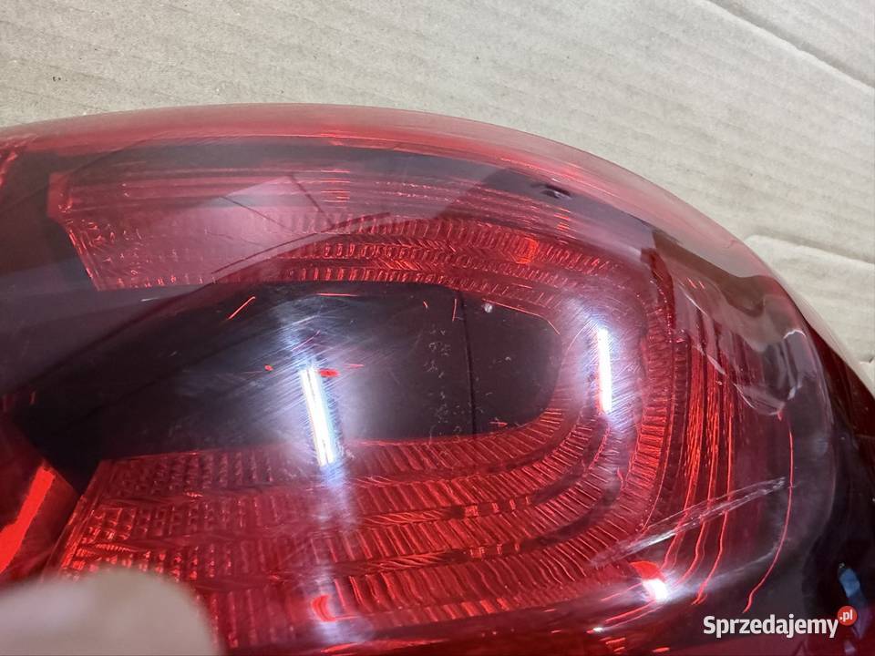 LAMPA PRAWA TYŁ TYLNA KIA SPORTAGE IV 92402F10 Drezdenko