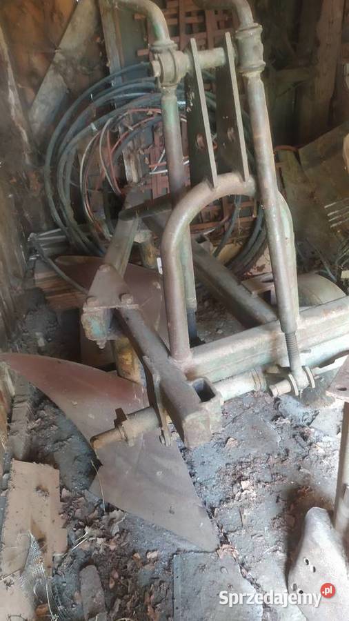 Sprzedam pług 2skibowy nieuszkodzony Wiązownica