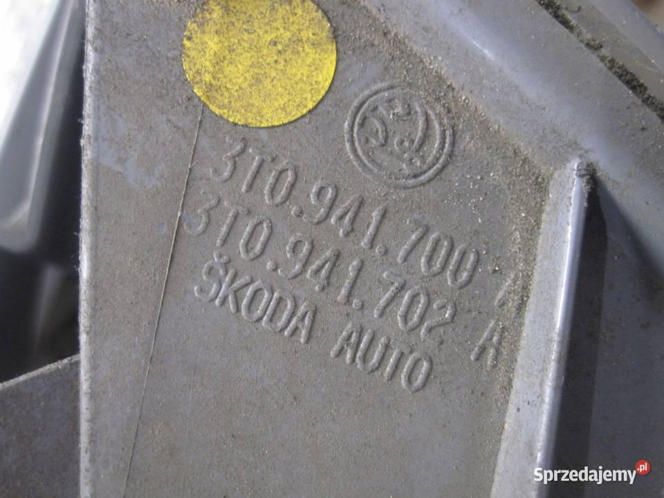 SKODA SUPERB II 10r halogen lewy przód Lampy przeciwmgielne świętokrzyskie Kielce