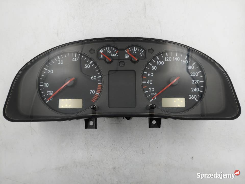 Sterownik Silnika VW Passat B5 18 ADR 8D0907558B