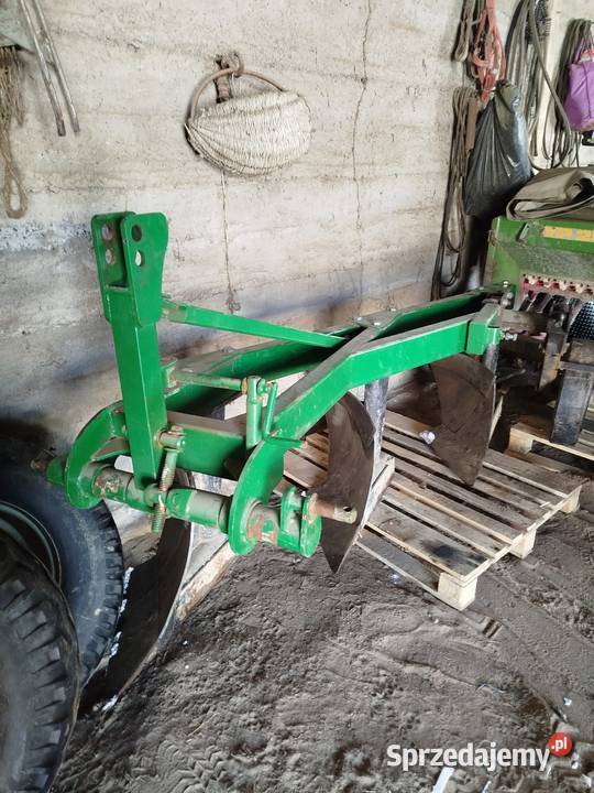 Pługi 3 skibowe praktycznie nowe nieuszkodzony Tarzymiechy Pierwsze