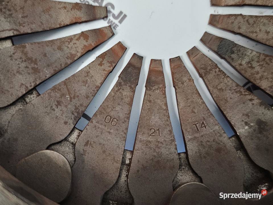 VW GOLF VI 16 TDI CAY 105 13r sprzęgło tarcza