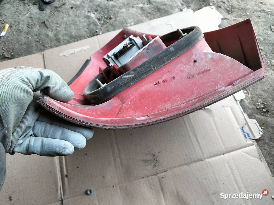 AUDI A38L A3 8L 4D 5D LAMPA PRAWY TYŁ TYLNA Kamień-Kolonia