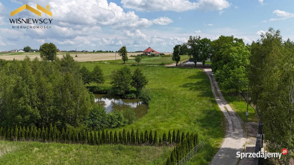 Działka ze stawem 1899 m2 Zajezierze wydane WZ pomorskie
