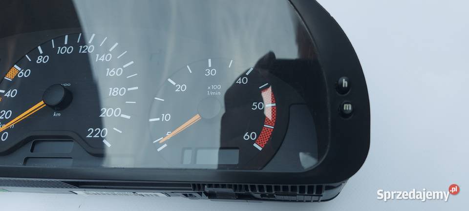 Licznik mercedes w202 22 cdi a2024401011 wielkopolskie Zbąszyń