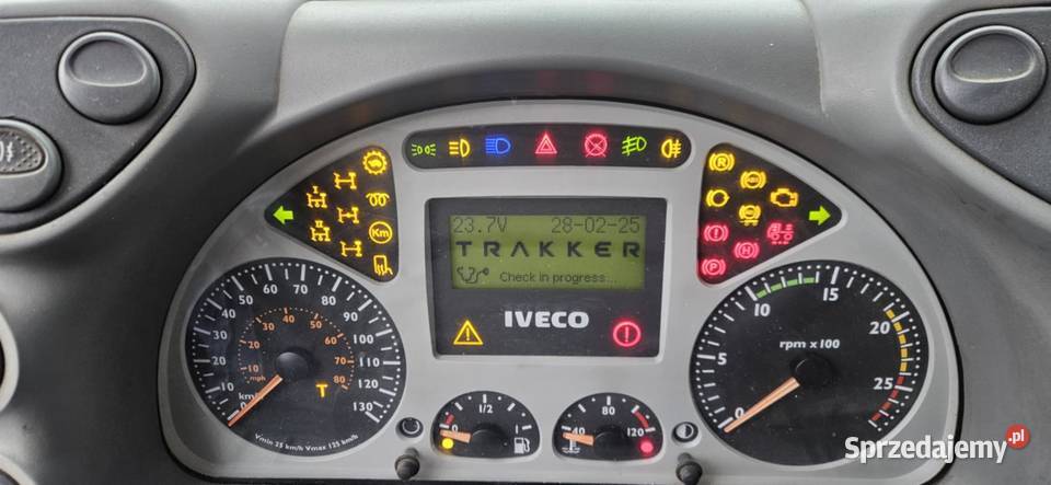 IVECO TRAKKER nie Dąbrowa Górnicza