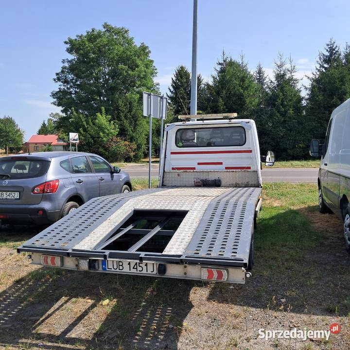 Laweta pomoc drogowa autolaweta Niedrzwica Duża sprzedam