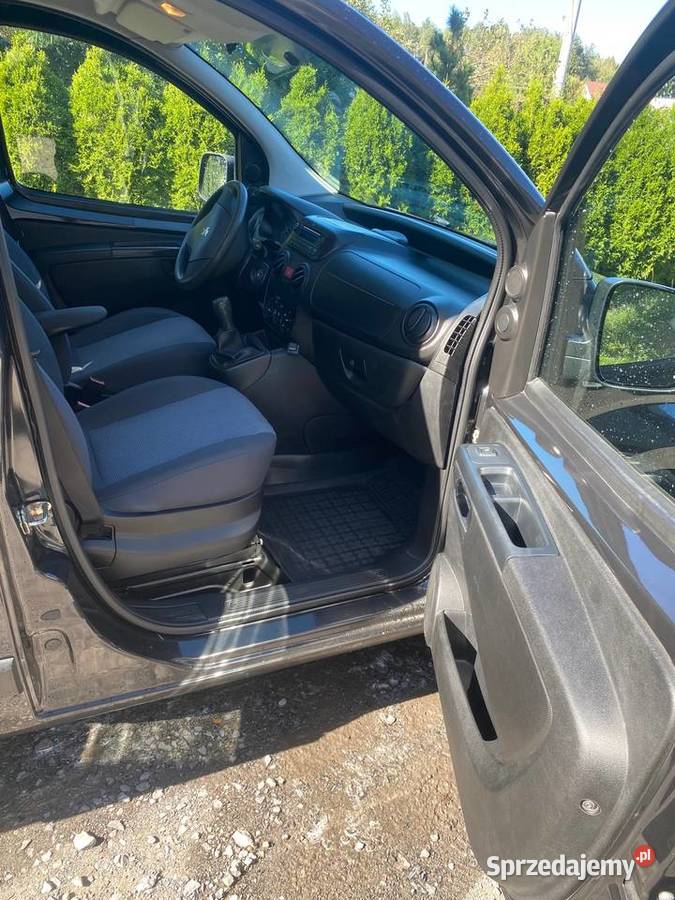 Peugeot Bipper Czarny Van 13 HDI 2012 r Mostki