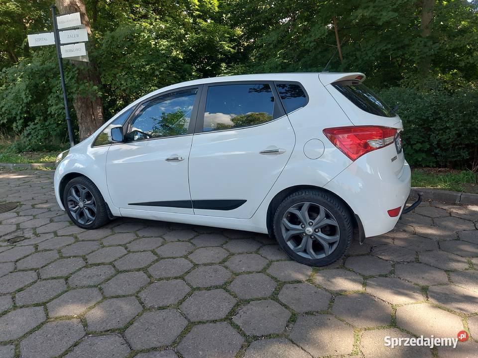 16 CRDI 2015r Navi kamera PDC Tył lifcie 1582cm3 Połczyn-Zdrój
