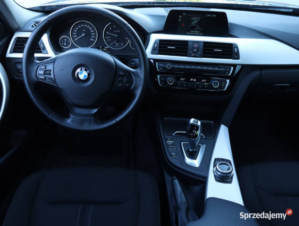 BMW 3 318 i ASR (kontrola trakcji) Seria 3 Piaseczno